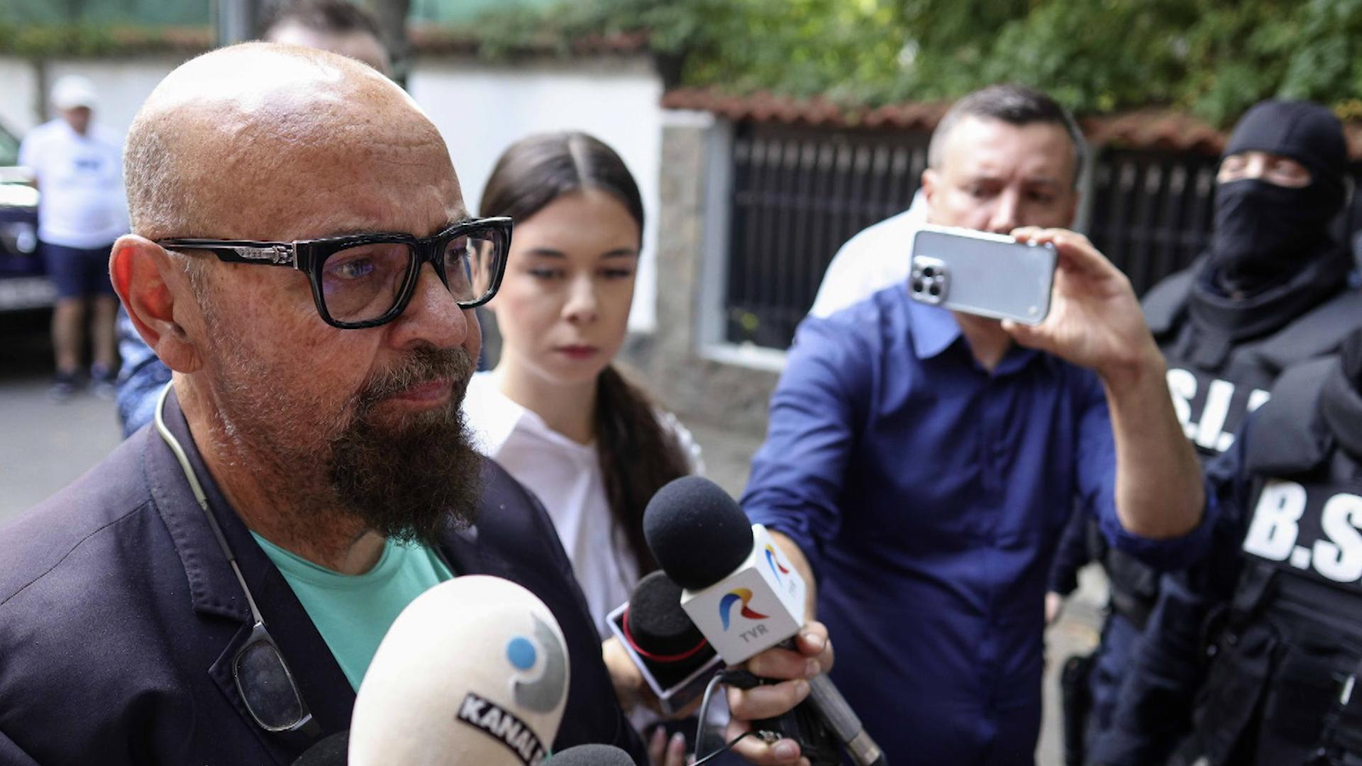 STENOGRAME. Cum îi anunţa Piedone pe angajaţii hotelului din Sinaia să fie pregătiţi de control