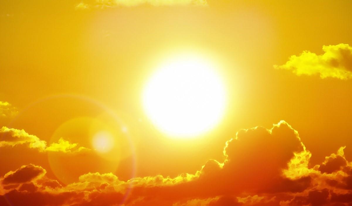 Capitala şi 5 judeţe intră de la ora 10.00 sub cod roşu de caniculă. Căldură extremă în jumătate de ţară