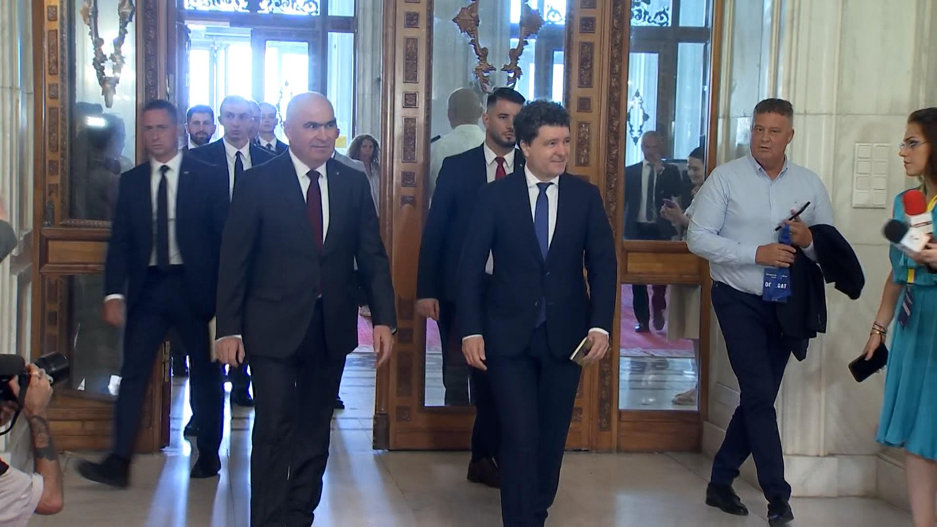 Întâlnire decisivă între președinte, premier și magistrați, pe tema pensiilor speciale