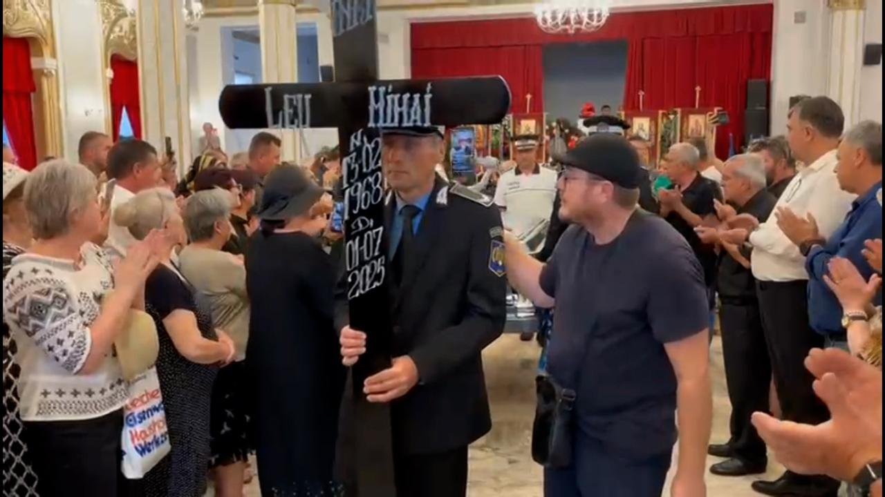 "Să nu plângeţi". Mesajul de rămas bun lăsat de Mihai Leu. Sportivul, condus pe ultimul drum