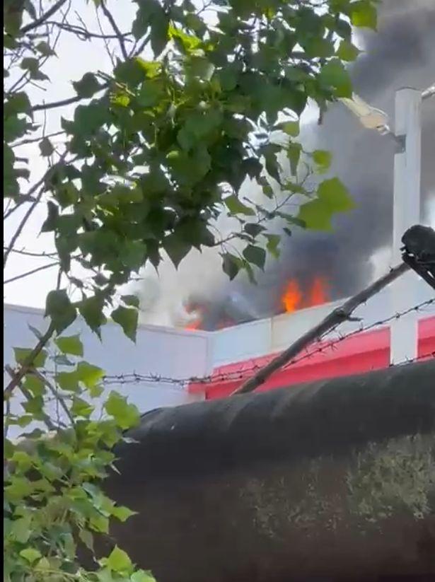 Incendiu puternic pe terasa mall-ului Afi Palace Cotroceni din București