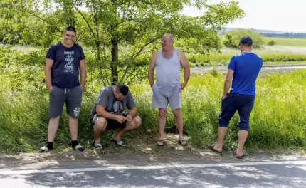 Şoferii de TIR au interzis până luni seară pe drumuri din 16 județe, din cauza caniculei. Anunțul CNAIR Şoferii de TIR au interzis până luni seară pe drumuri din 16 județe, din cauza caniculei. Anunțul CNAIR