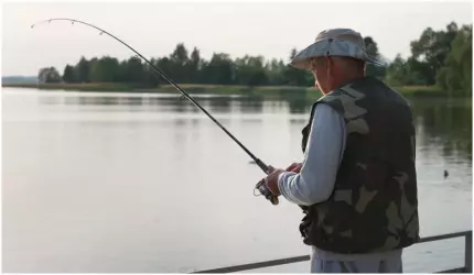 Un bărbat de 65 de ani s-a înecat în Prut, în județul Botoșani. Era la pescuit și a intrat la scăldat Un bărbat de 65 de ani s-a înecat în Prut