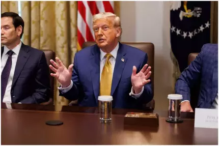 Trump anunţă că impune o taxă de 50% asupra importurilor de cupru. Țările cele mai afectate Trump anunţă că impune o taxă de 50% asupra importurilor de cupru. Țările cele mai afectate
