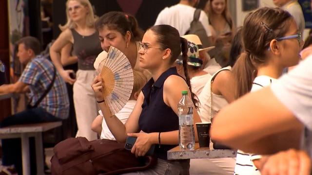 Temperaturile scad în următoarele zile. Vremea se răceşte chiar şi cu 10 grade