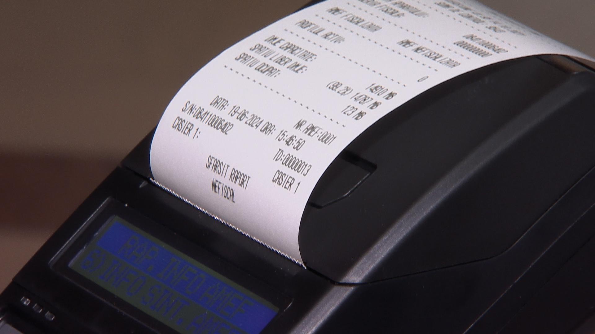 Românii care îşi închiriază locuinţele în regim hotelier, obligaţi să aibă POS şi să dea bon fiscal