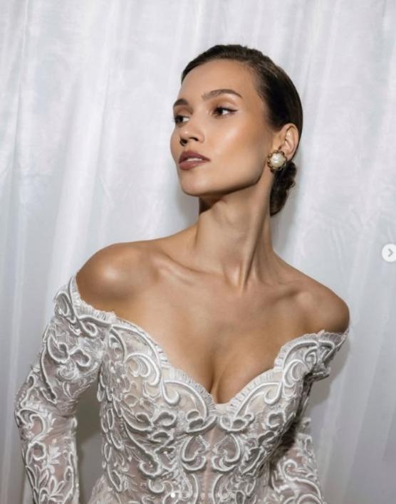 Rusoaică de 30 de ani, fost model, ucisă de un elan care i-a strivit mașina