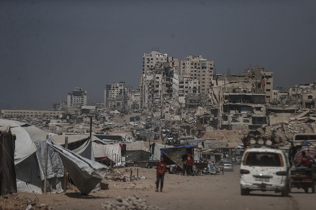 Păduchi, foamete si câini care se hrănesc cu cadavre. Cum arată calvarul din Gaza, în pragul unei noi ofensive