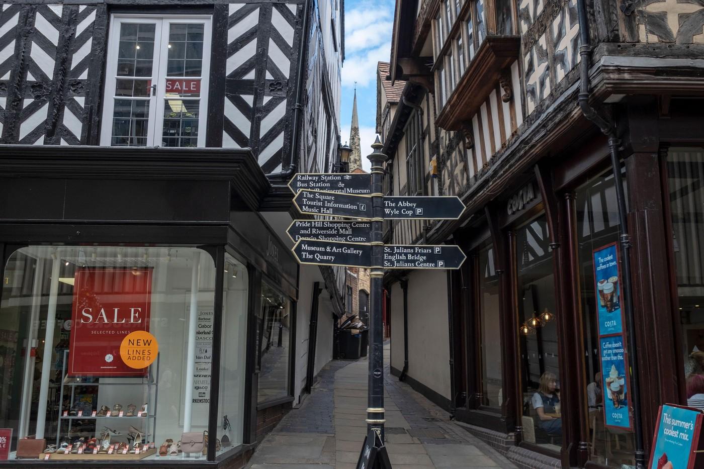 Oraşul din UK, fascinant şi aproape ignorat de turiști: "E ca o întoarcere în timp"