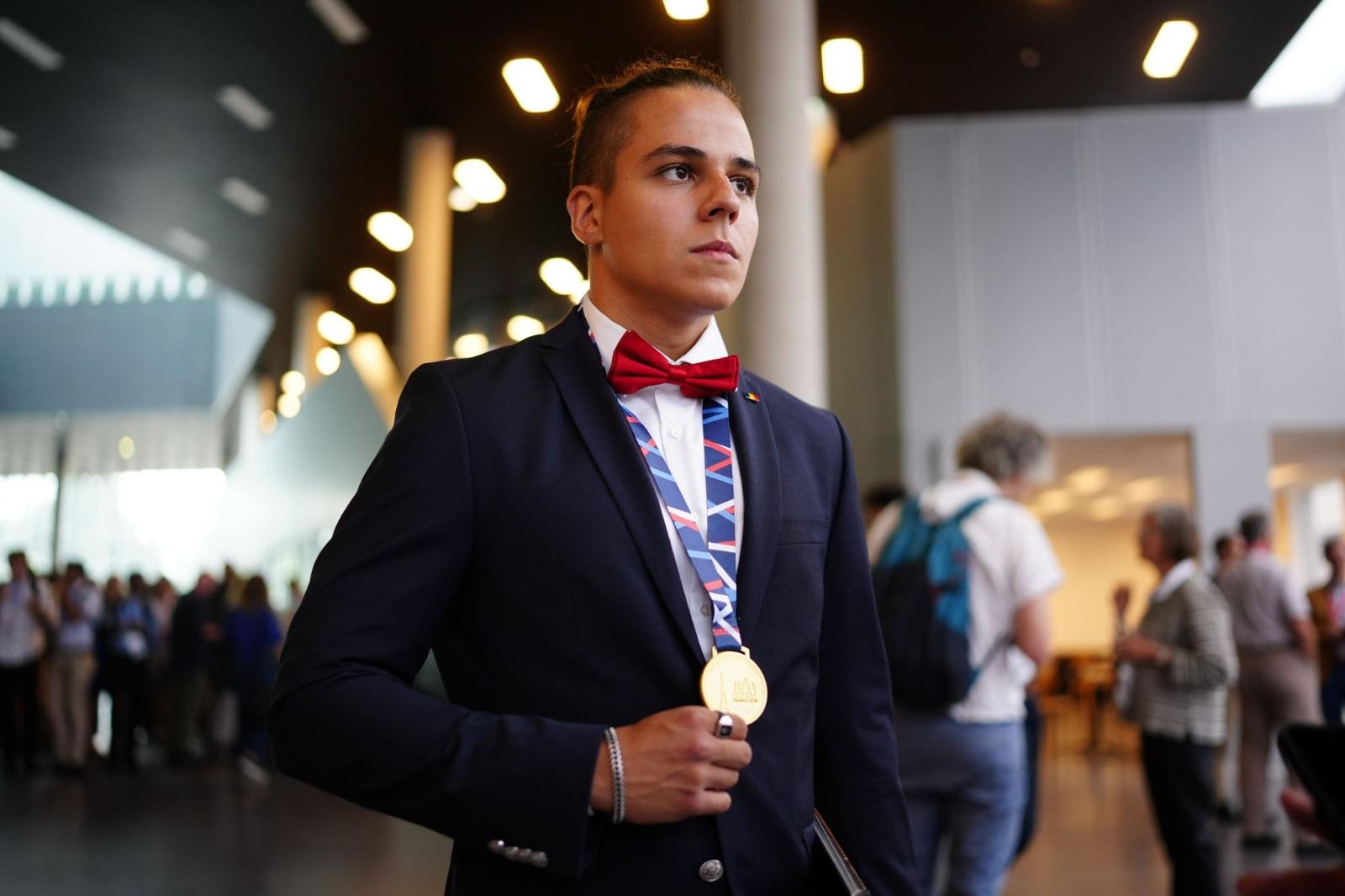 Performanță istorică la Paris: Aur pentru Ionuț Stan și o premieră pentru România