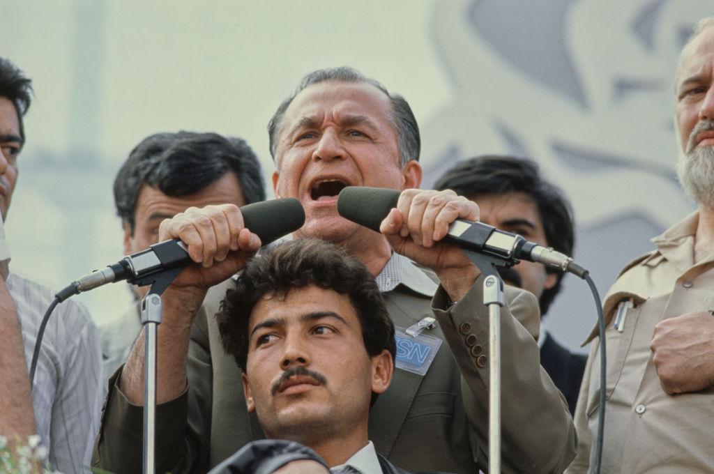 Ion Iliescu, de la revoluție la Cotroceni. Imagini de colecţie din viața primului președinte post-decembrist