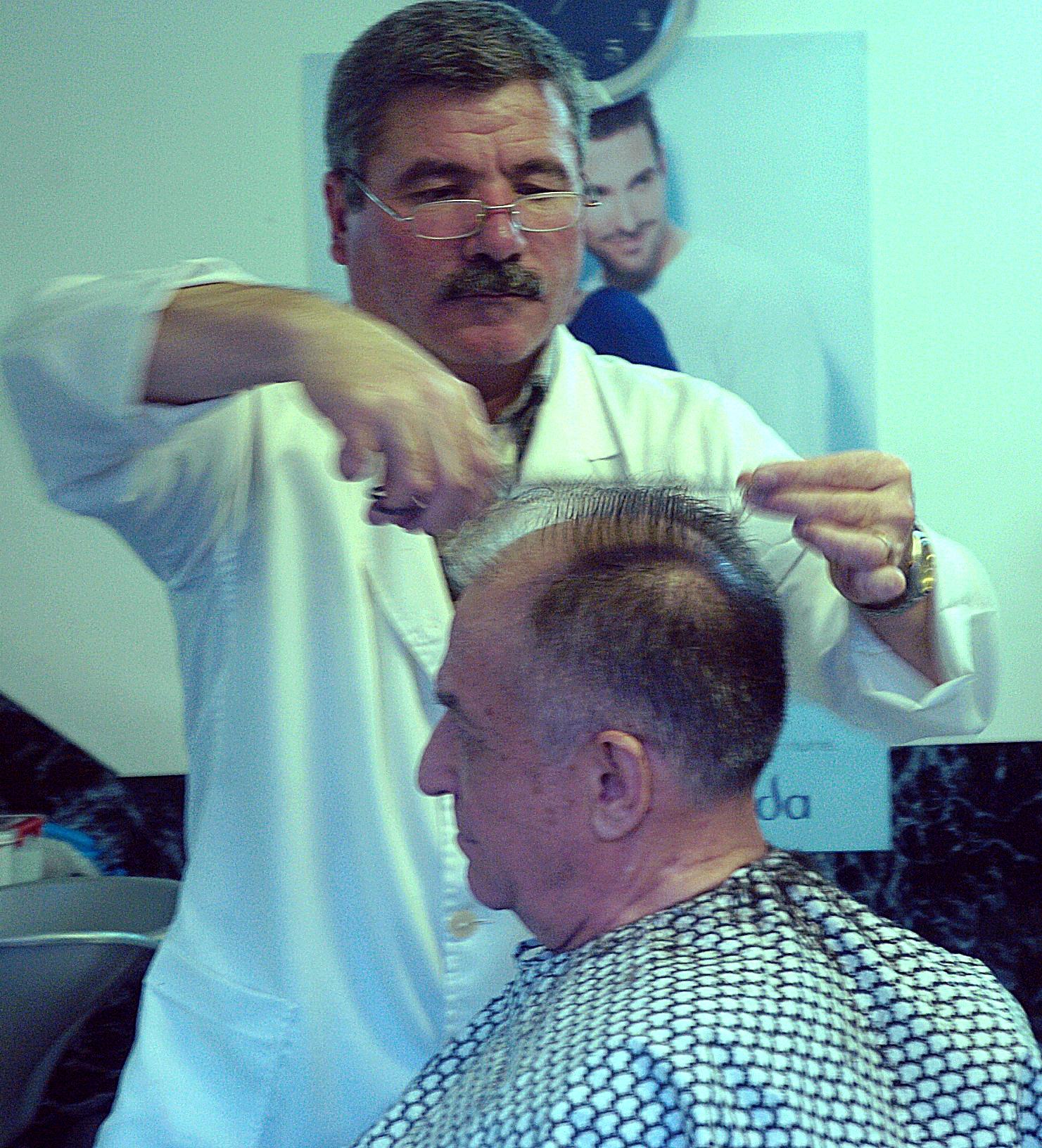 Ion Iliescu, de la revoluție la Cotroceni. Imagini de colecţie din viața primului președinte post-decembrist