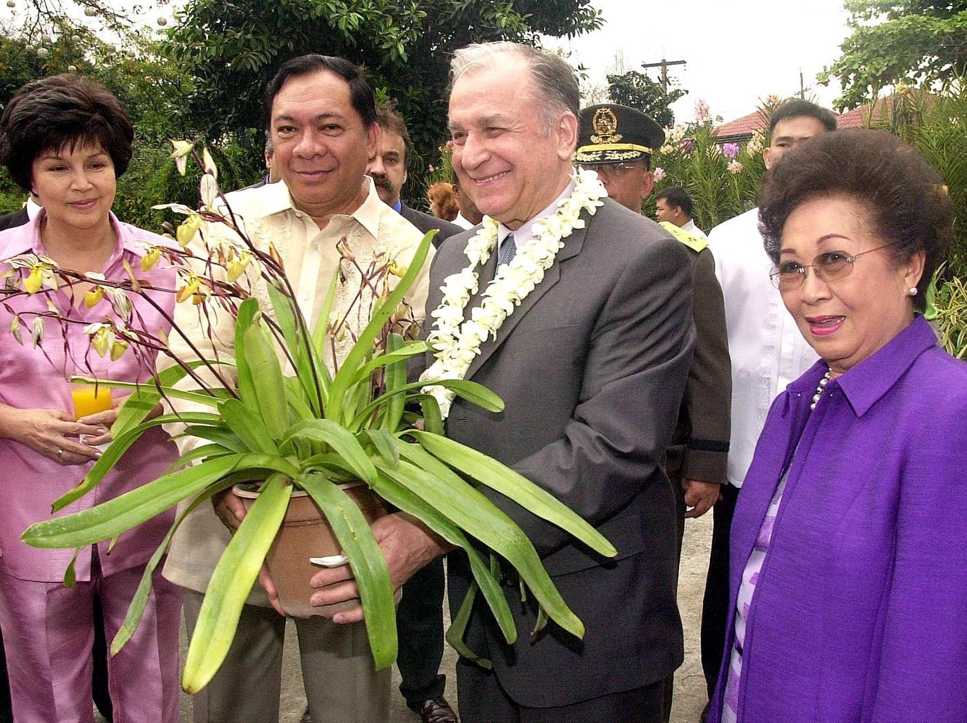 Ion Iliescu, de la revoluție la Cotroceni. Imagini de colecţie din viața primului președinte post-decembrist
