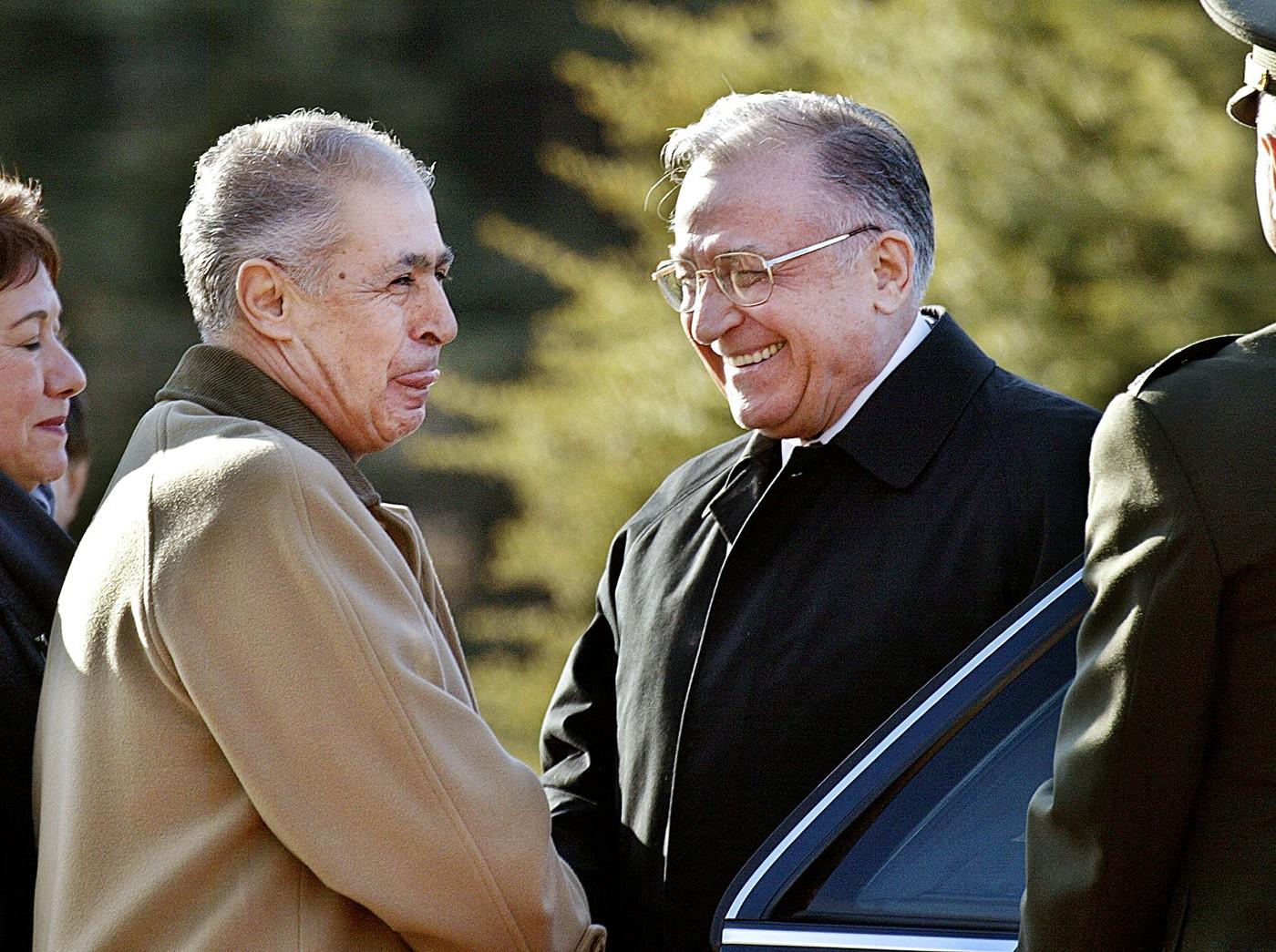 Ion Iliescu, de la revoluție la Cotroceni. Imagini de colecţie din viața primului președinte post-decembrist