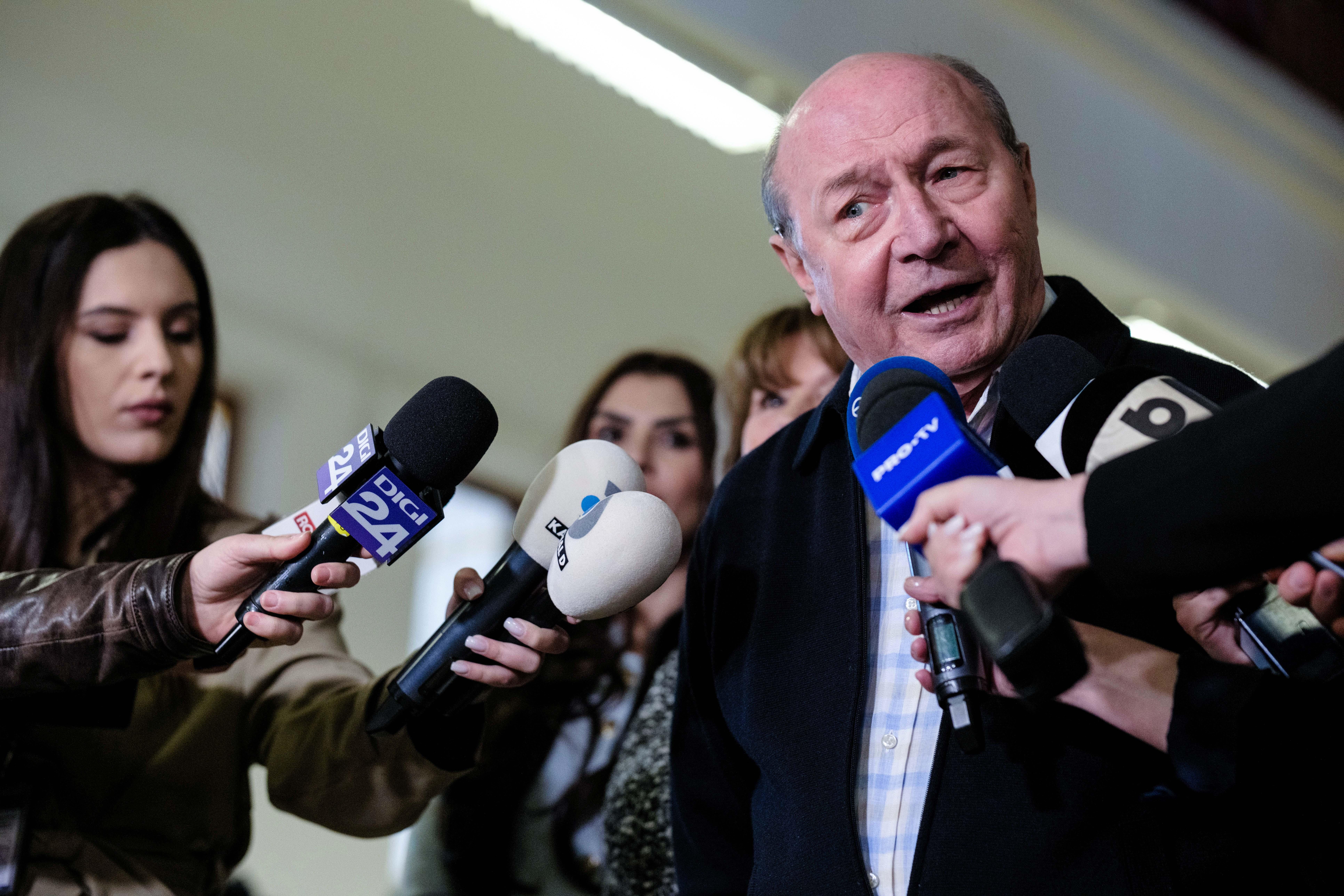 Traian Băsescu va primi, din nou, locuinţă de la stat. Ce se întâmplă cu indemnizaţiile de fost preşedinte