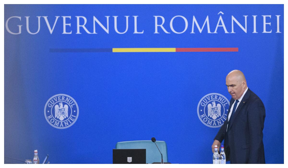 Liderii coaliţiei de guvernare discută planul concedierilor din primării şi CJ