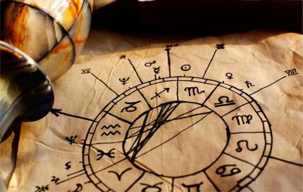 Horoscop 12 septembrie 2025. Două zodii au parte de provocări legate de bani