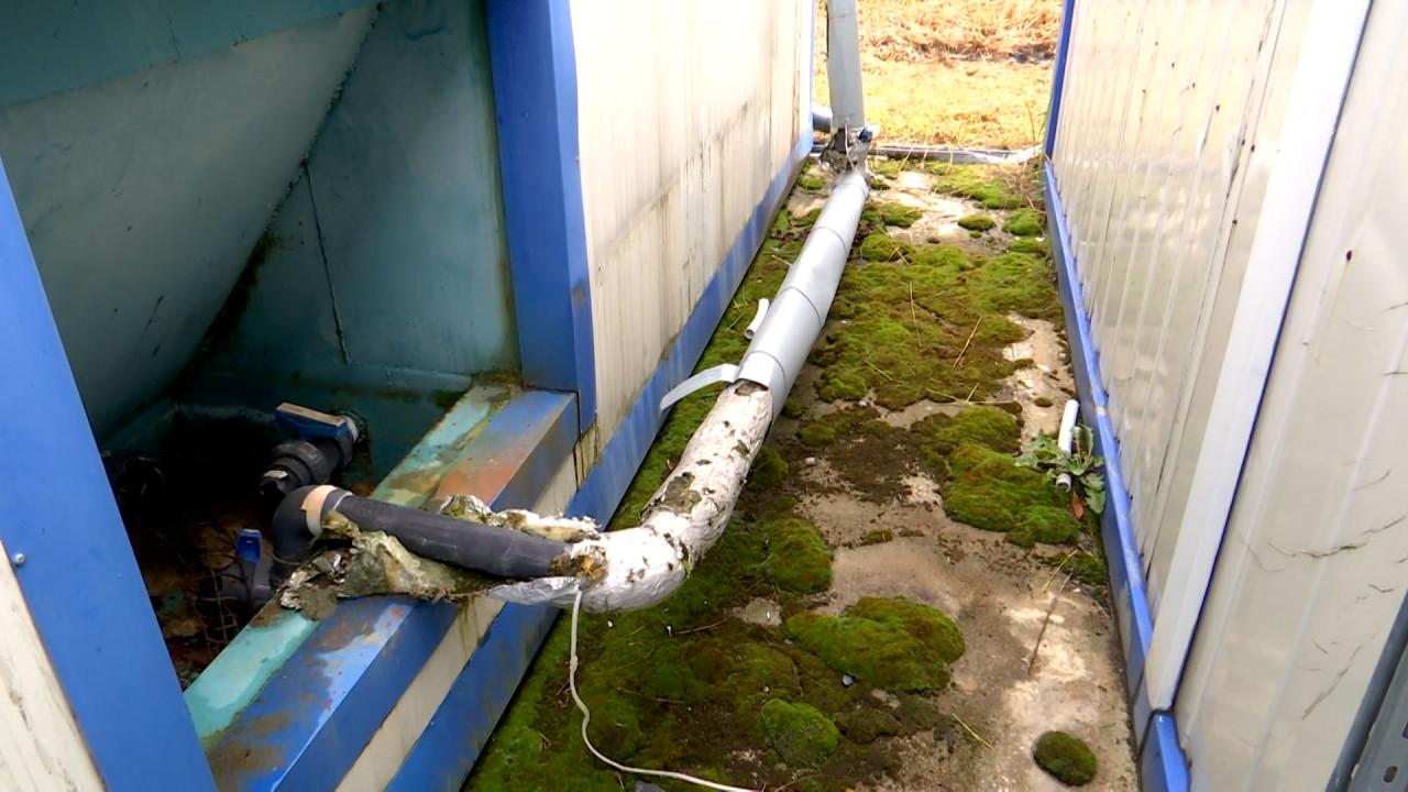 Satul în care o mega investiţie de 300.000 de euro a fost furată bucată cu bucată