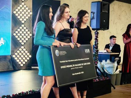Cei mai buni studenți ai anului, premiați la Oradea. Fundația Dan Voiculescu pentru Dezvoltarea României