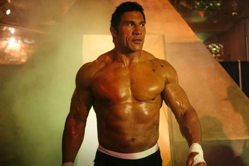 "Ce se întâmplă cu The Rock?". Transformarea lui Dwayne Johnson a surprins pe toată lumea la Veneţia "Ce se întâmplă cu The Rock?". Transformarea lui Dwayne Johnson a surprins pe toată lumea la Veneţia