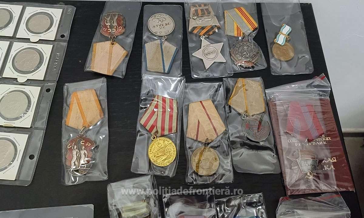 Comoara găsită în bagajul unui bărbat de polițiștii de frontieră suceveni