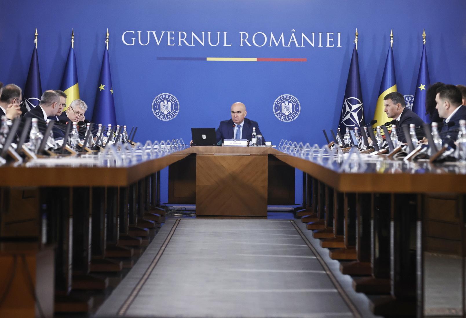 Guvernul a prelungit cu încă șase luni plafonarea adaosului comercial la alimentele de bază