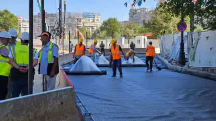 Azi se ridică restricţiile de circulaţie impuse pe Splaiul Independenţei, pentru lucrările la planşeul Unirii