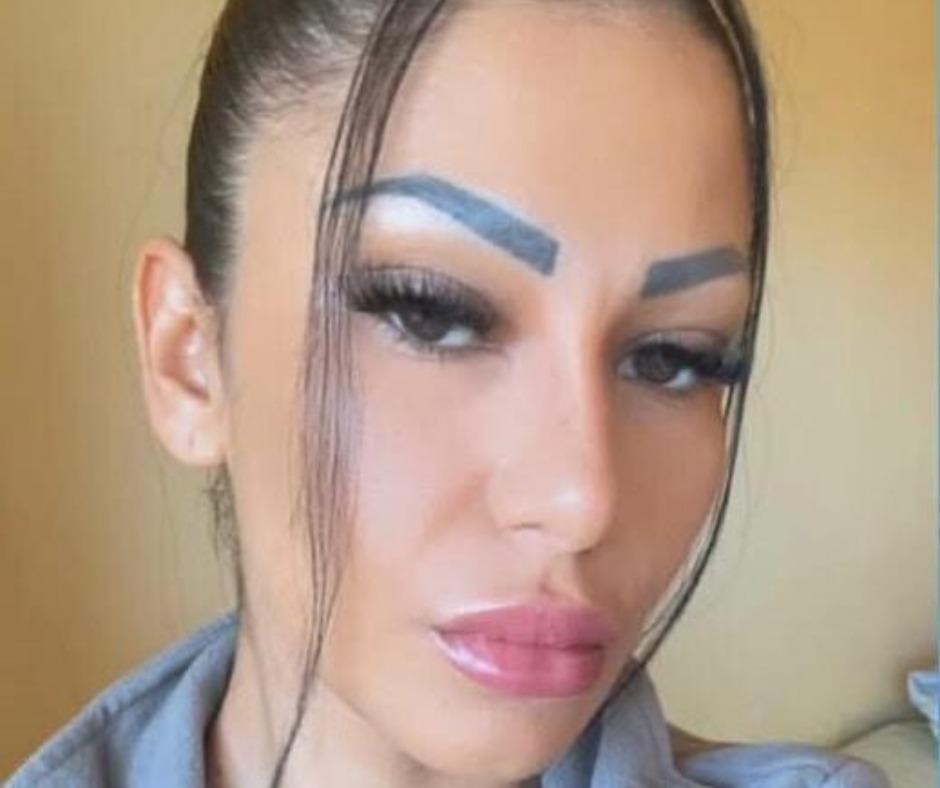 O româncă de 36 de ani a murit sub ochii fiicei sale într-un accident în Italia. Sidonia nu a avut nicio şansă