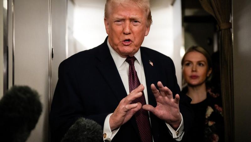 Trump susţine că Teheranul a sunat pentru a negocia. Ministru iranian: Suntem gata de război, dar și de dialog