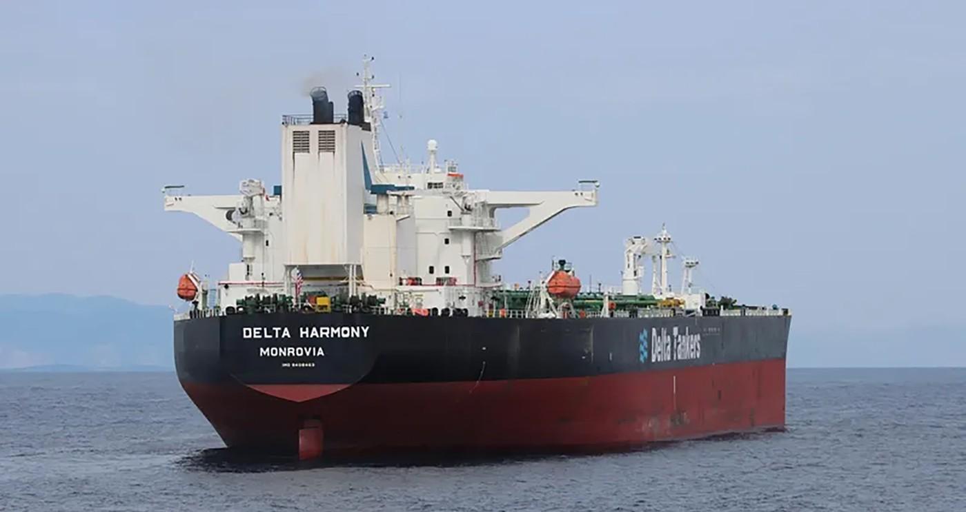 Două petroliere controlate de greci, lovite de drone în Marea Neagră. Încărcau petrol lângă Novorossiisk