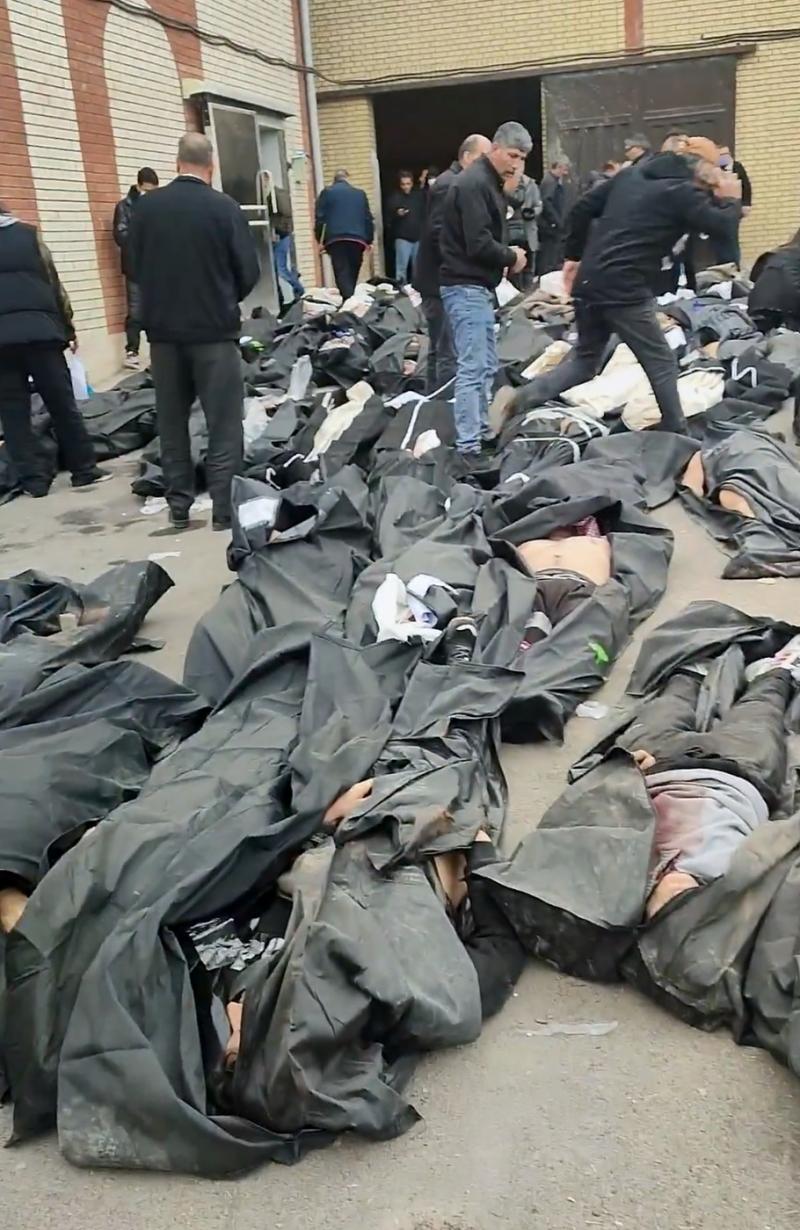 2.000 de morți la protestele din Iran. Imagini tulburătoare cu saci cu cadavre la o morgă improvizată 2.000 de morți la protestele din Iran. Imagini tulburătoare cu saci cu cadavre la o morgă improvizată