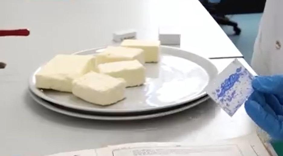 Primul aliment analizat în laborator care nu este nici falsificat, nici cu bacterii