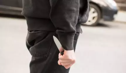 Mergea spre muncă și a fost înjunghiat de 12 ori. Atac șocant în plină stradă, la Craiova