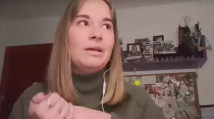 VIDEO Reacţia unei profesoare din Spania, după 3 ani petrecuţi la catedră în România: "Comunistă, comunistă"