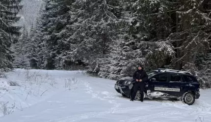 Val de ironii după o gafă a MAI pe Facebook: "Mai bine vă sesizați că la Eroii Revoluției nu merg semafoarele"