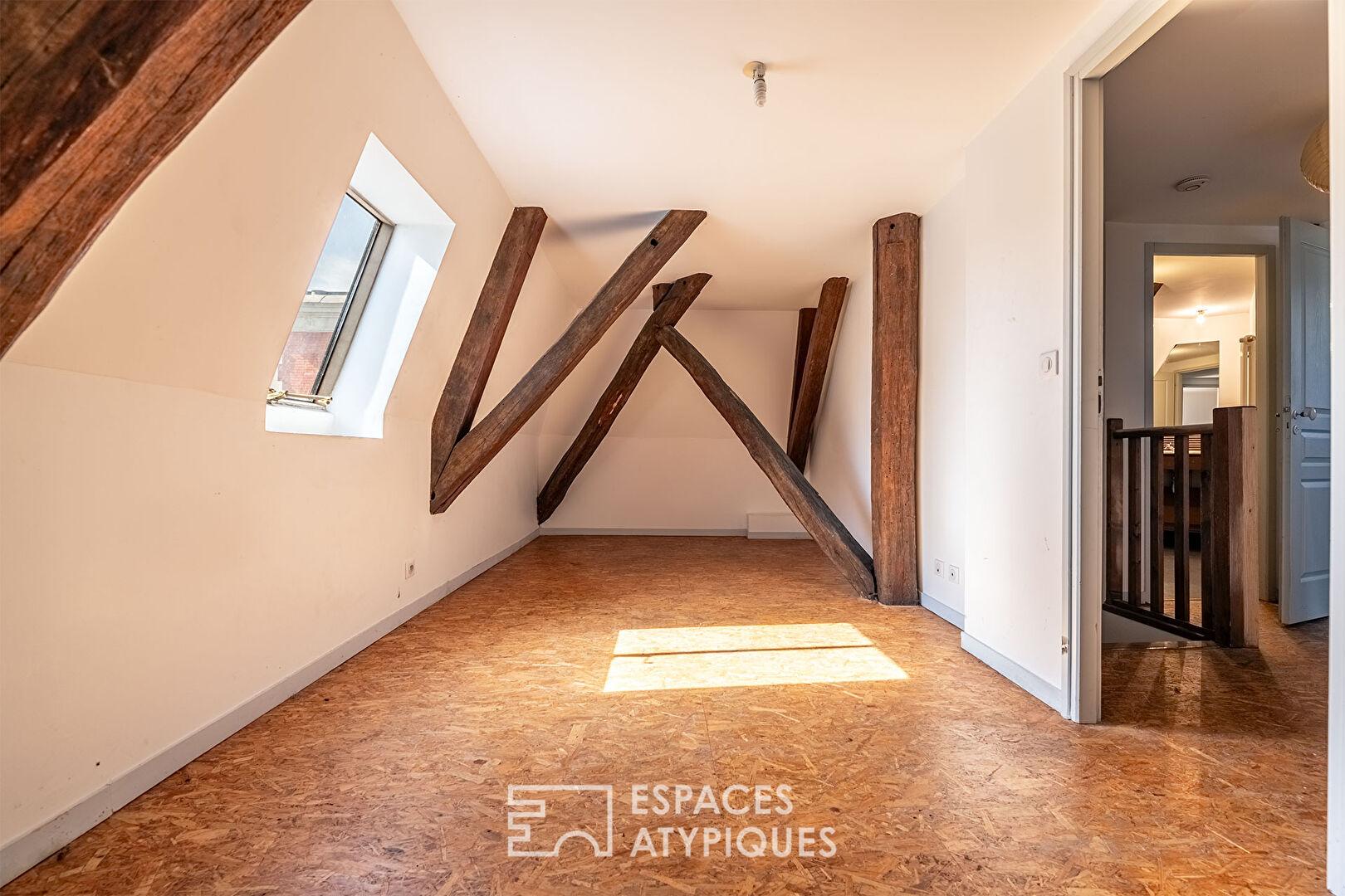 Vreţi să locuiţi într-un castel din Franţa? Visul poate deveni realitate la un preţ de apartament în Popeşti