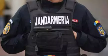 Elev de 15 ani, atacat cu o macetă lângă un liceu din Brăila. Atacatorul, tot minor, reţinut