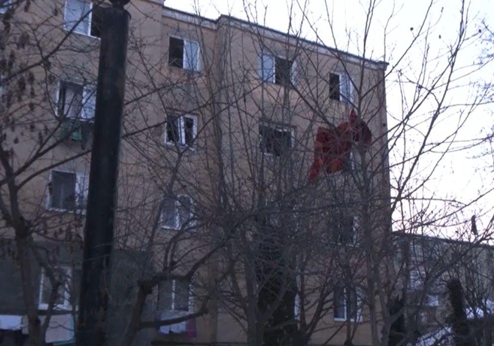 "S-a auzit o bubuitură". Cinci apartamente distruse în urma exploziei din Alba. O victimă, în stare gravă