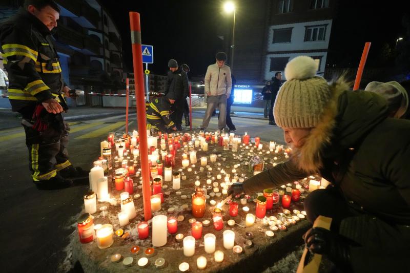 Momentul care a provocat haosul în barul din Crans-Montana, unde au murit peste 40 de oameni. Filmul tragediei Momentul care a provocat haosul în barul din Crans-Montana, unde au murit peste 40 de oameni. Filmul tragediei