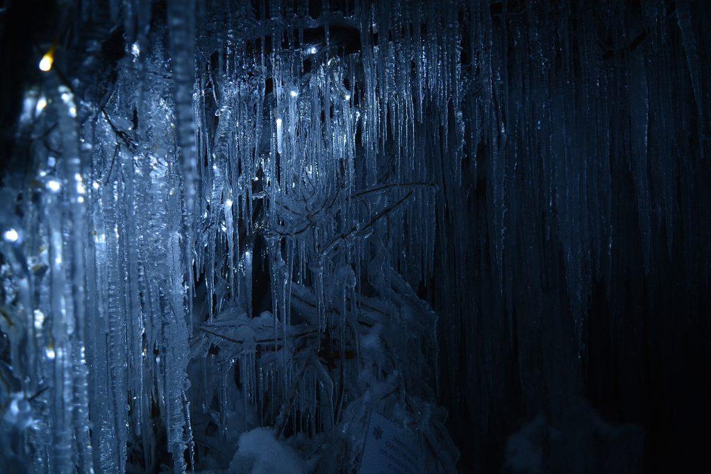 Satul care s-a transformat într-un regat de gheață. Ideea inedită avută de un localnic