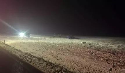 Doi bărbați au murit după ce s-au răsturnat cu maşina pe un drum județean din Dolj