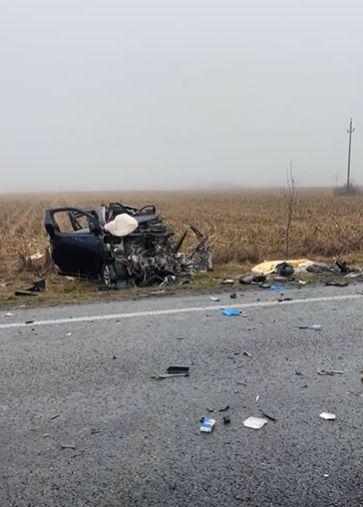 Şase morţi în urma unui accident cumplit pe E70 în Timiş, în care au fost implicate 4 vehicule
