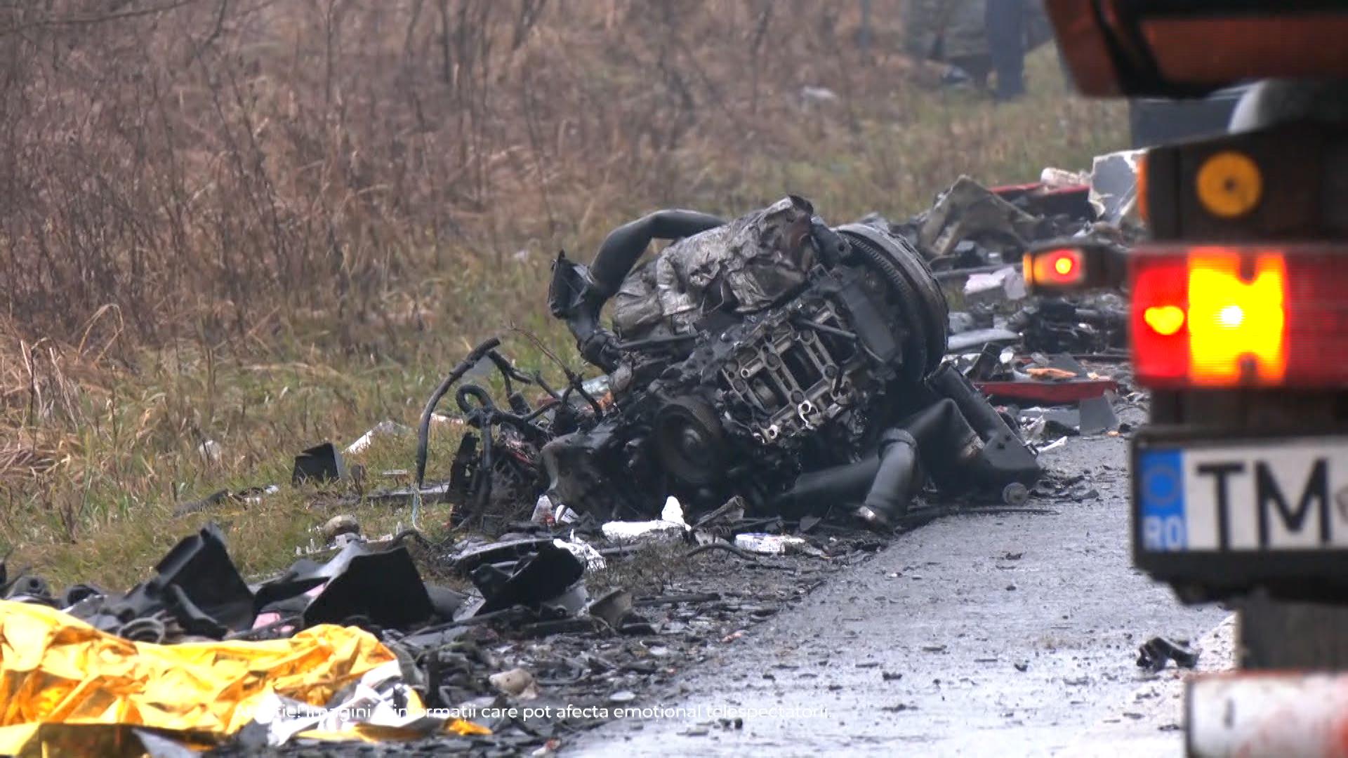 "Nimeni nu vrea să creadă". Durere de nedescris pentru familiile tinerilor morţi în accidentul din Timiş