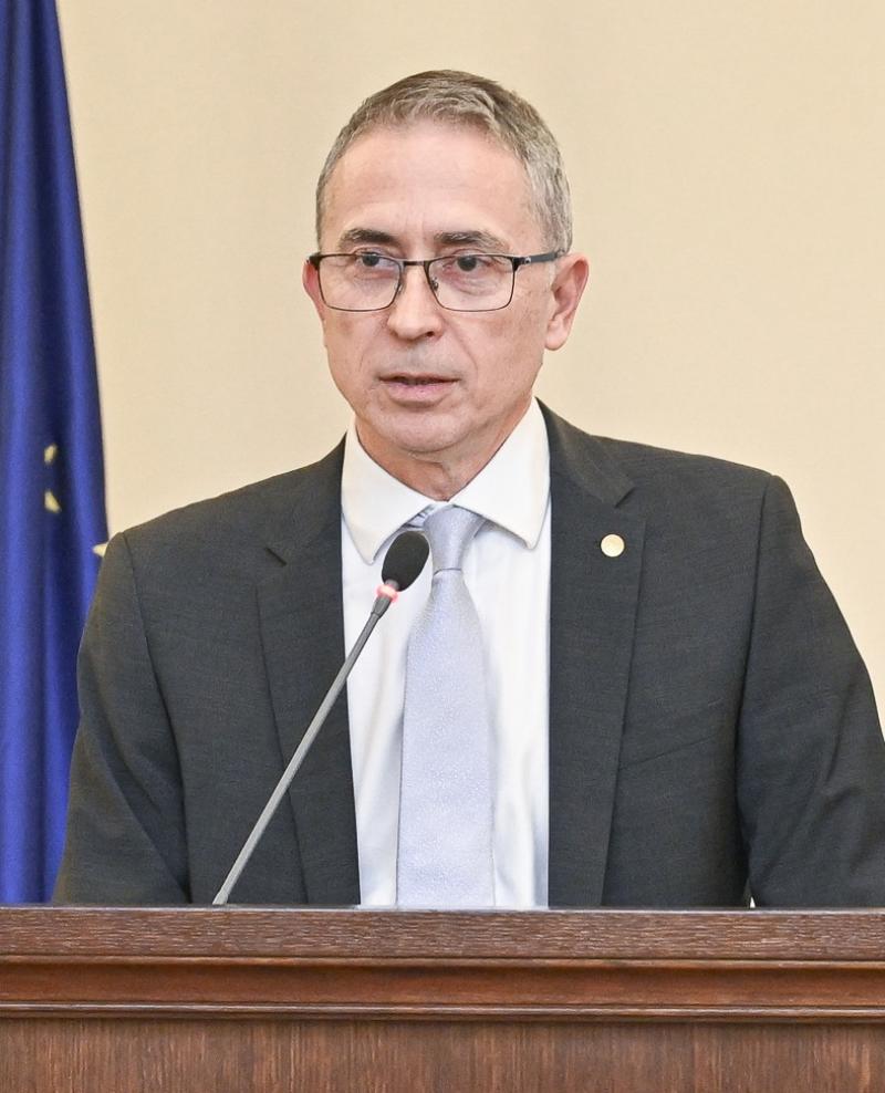 Se schimbă banii din România. Bancnotele vor fi înlocuite în următorii ani după pensionarea casierului BNR