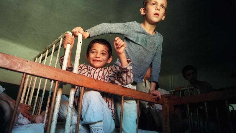 Denunț penal pentru moartea a sute de copii &icirc;ntr-un orfelinat din D&acirc;mboviţa: "Loc de exterminare a minorilor"