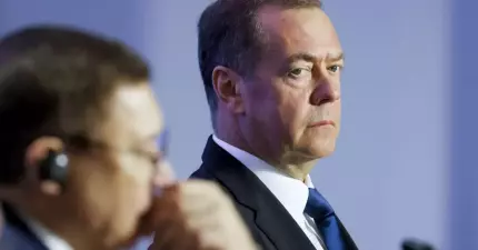 Medvedev: "Doar armele nucleare garantează protecţia unei ţări". Reacţia Chinei după situaţia din Venezuela