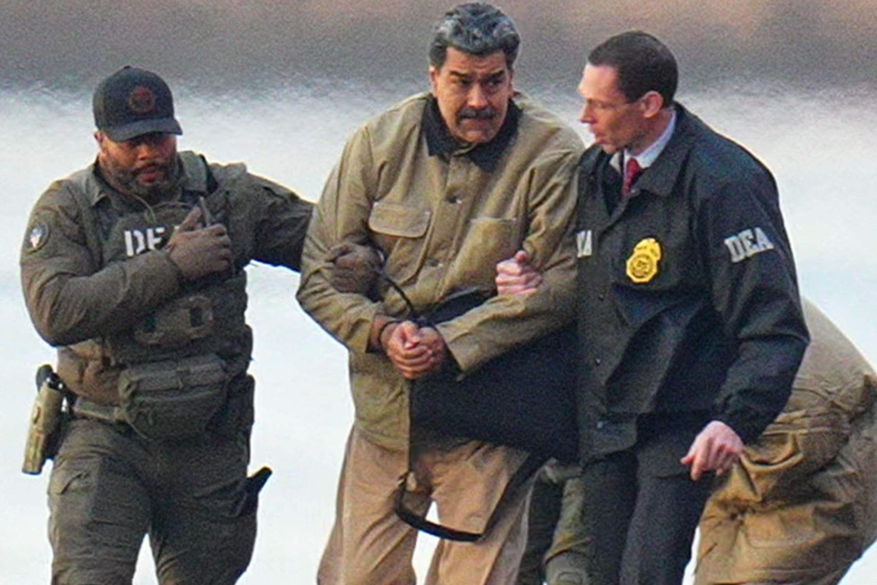 Nicolas Maduro, dus cu elicopterul şi convoi militar la tribunal. Este însoțit de soție, sub pază înarmată