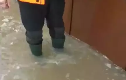 VIDEO Cod galben de inundaţii în 9 judeţe. Care sunt zonele vizate