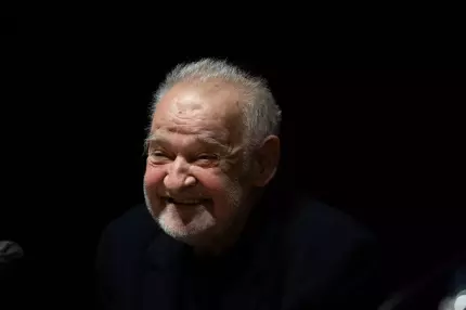 Regizorul Bela Tarr a murit la 70 de ani. Cineastul ungar, premiat la TIFF