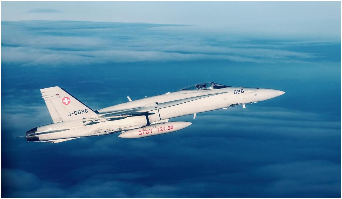 Avioane F-18 elvețiene au escortat aeronava președintelui României, după sprijinul oferit în tragedia de la Crans-Montana